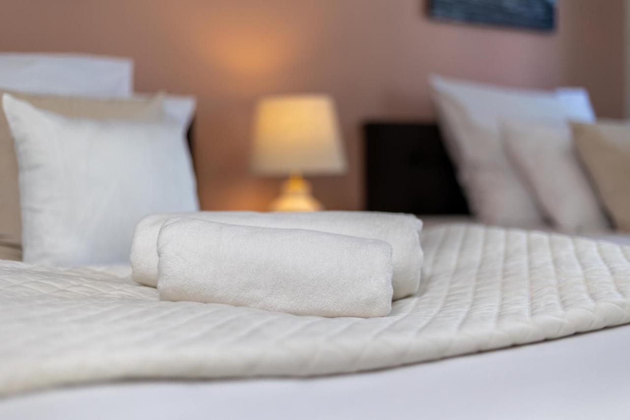 Hotel A4 Wroclaw - Bielany Bielany Wrocławskie Esterno foto